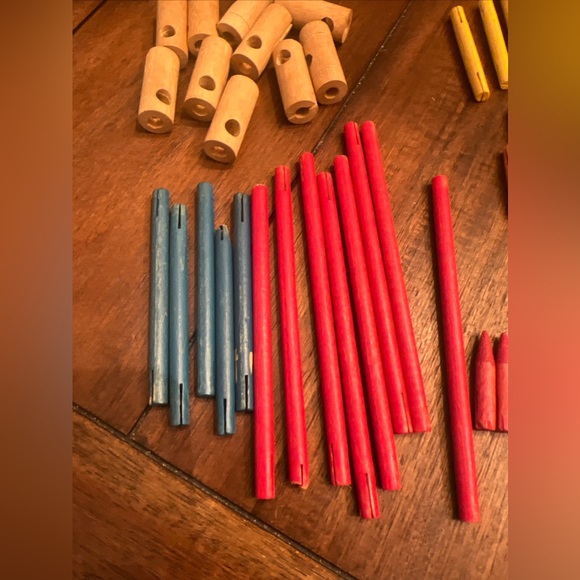 Vintage Tinkertoy Set - Picture 2 of 8